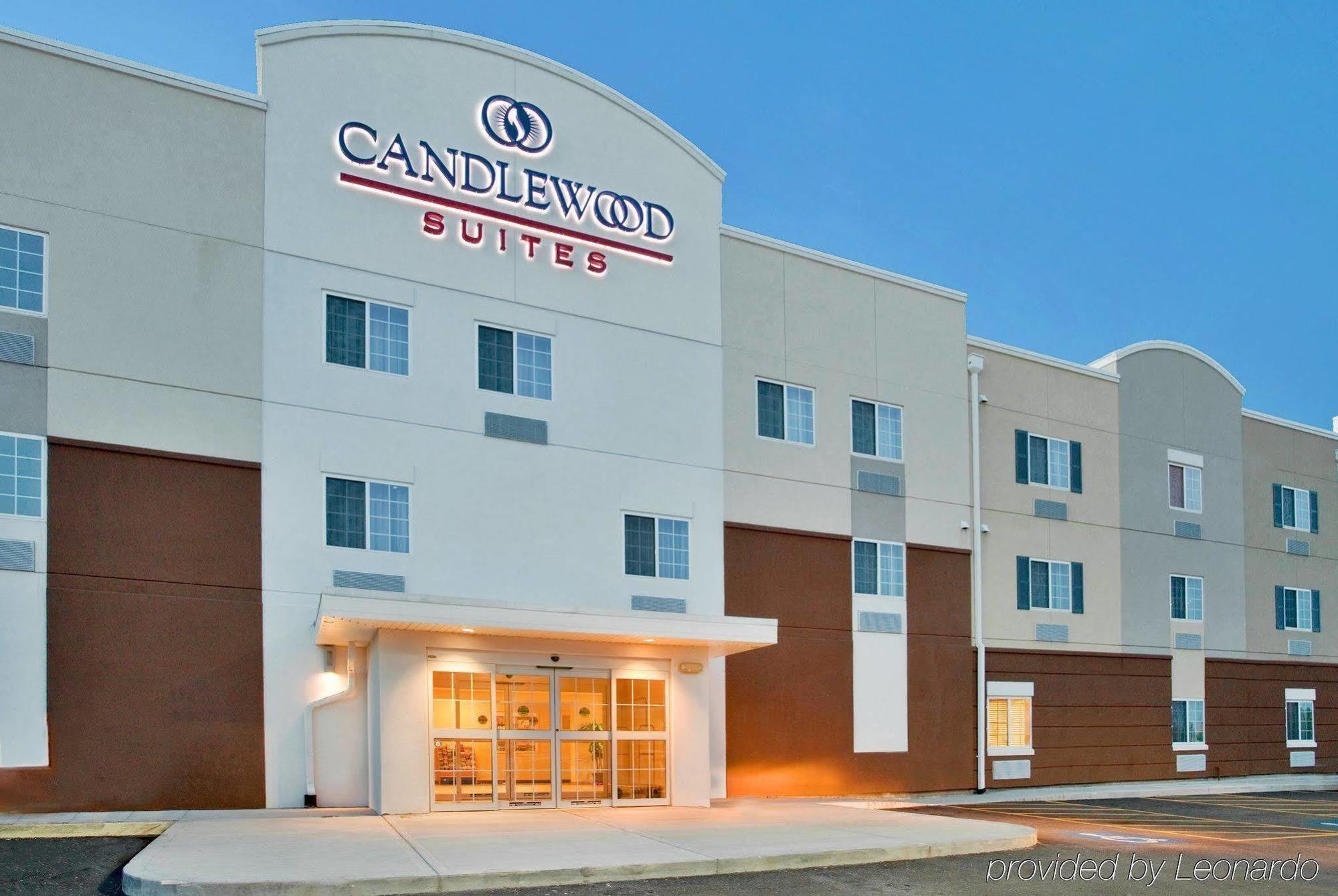 Candlewood Suites Kansas City Airport Exteriör bild