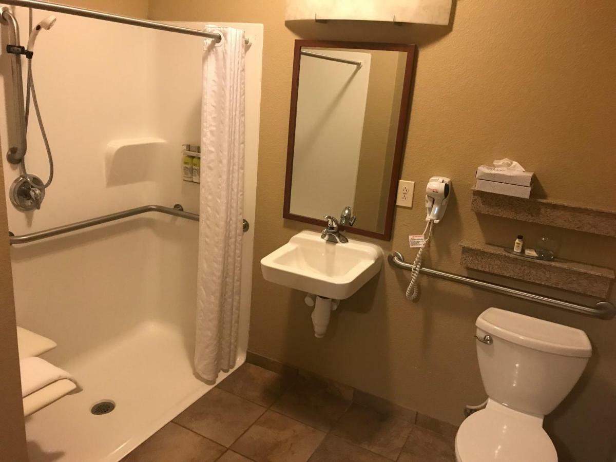 Candlewood Suites Kansas City Airport Exteriör bild