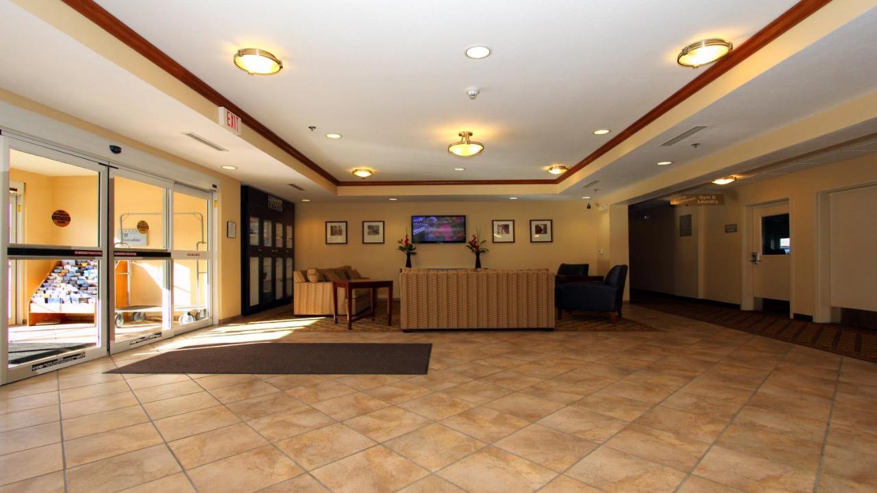 Candlewood Suites Kansas City Airport Exteriör bild