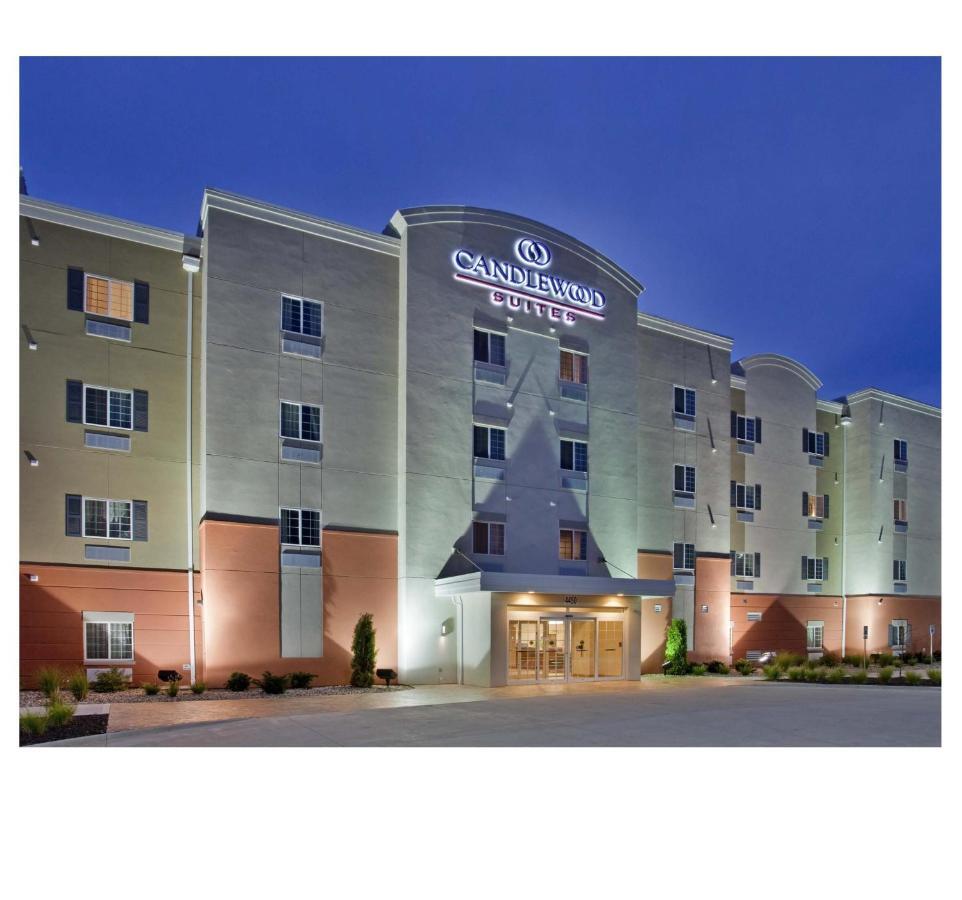 Candlewood Suites Kansas City Airport Exteriör bild